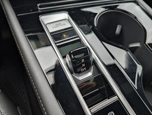 2024 Volkswagen Atlas Cross Sport 2.0T SEL