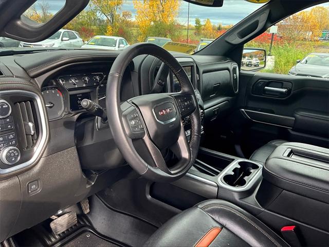 2022 GMC Sierra 1500 Limited 4WD Crew Cab Short Box AT4