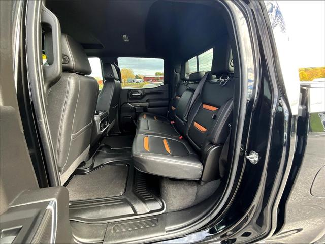 2022 GMC Sierra 1500 Limited 4WD Crew Cab Short Box AT4