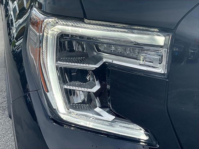 2022 GMC Sierra 1500 Limited 4WD Crew Cab Short Box AT4
