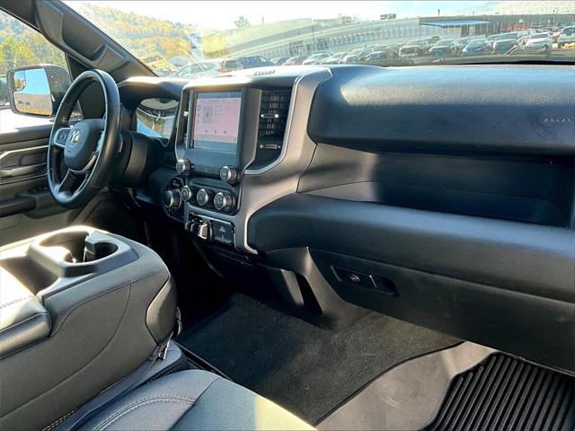 2022 Ram 1500 Big Horn Crew Cab 4x4 57 Box
