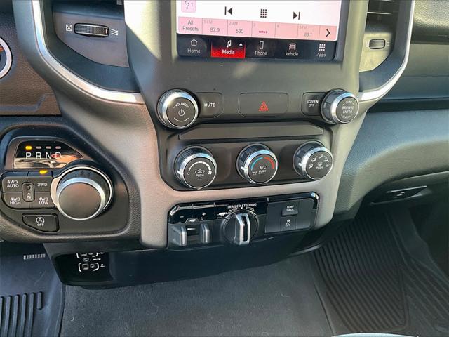 2022 Ram 1500 Big Horn Crew Cab 4x4 57 Box