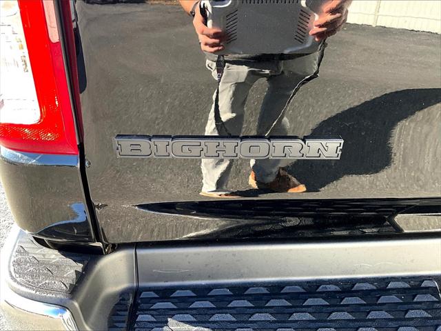 2022 Ram 1500 Big Horn Crew Cab 4x4 57 Box