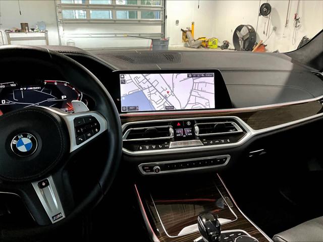 2021 BMW X7 M50i