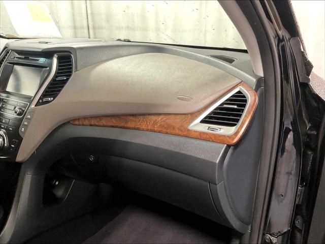 2018 Hyundai Santa Fe SE