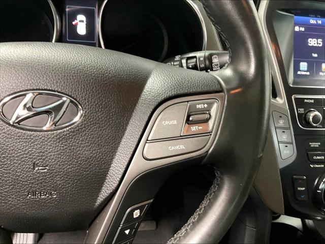 2018 Hyundai Santa Fe SE