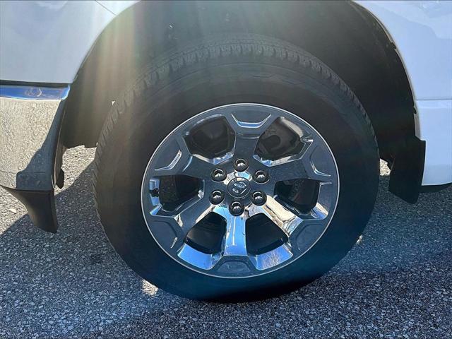 2022 Ram 1500 Big Horn Crew Cab 4x4 5'7" Box