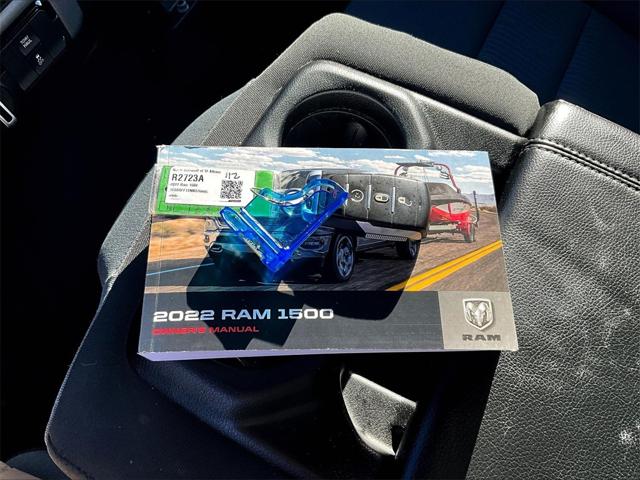 2022 Ram 1500 Big Horn Crew Cab 4x4 5'7" Box