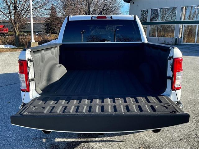 2022 Ram 1500 Big Horn Crew Cab 4x4 5'7" Box