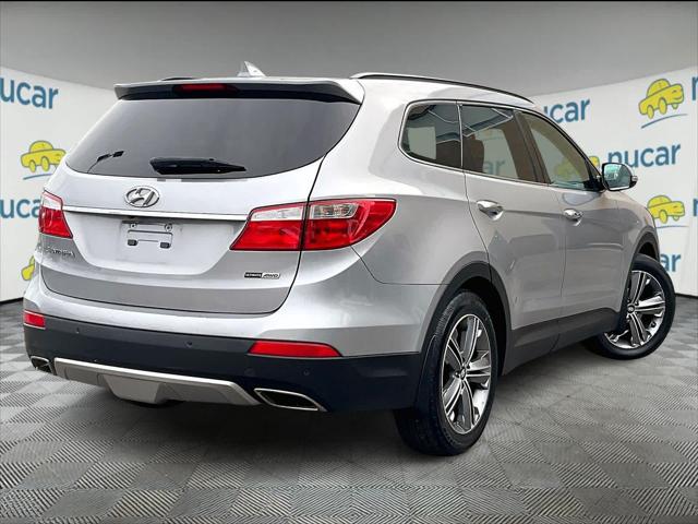 2016 Hyundai Santa Fe SE