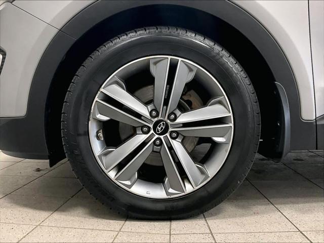 2016 Hyundai Santa Fe SE