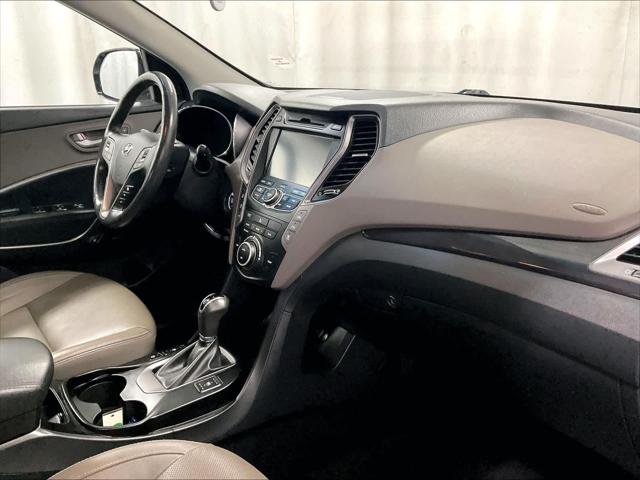 2016 Hyundai Santa Fe SE