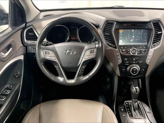 2016 Hyundai Santa Fe SE