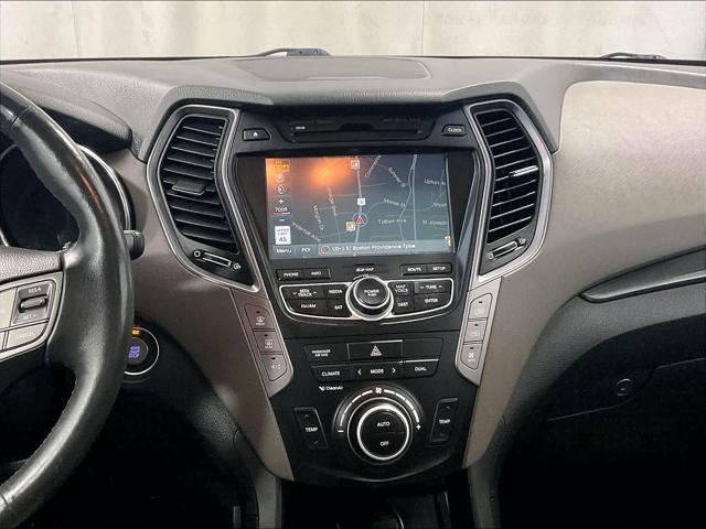 2016 Hyundai Santa Fe SE