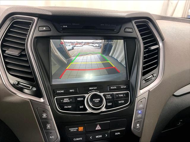 2016 Hyundai Santa Fe SE