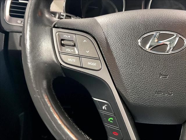 2016 Hyundai Santa Fe SE