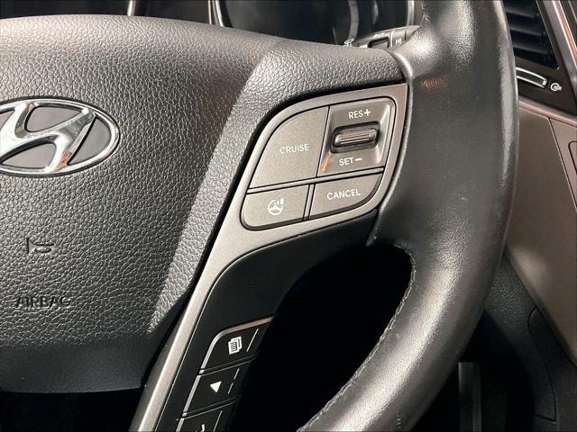 2016 Hyundai Santa Fe SE