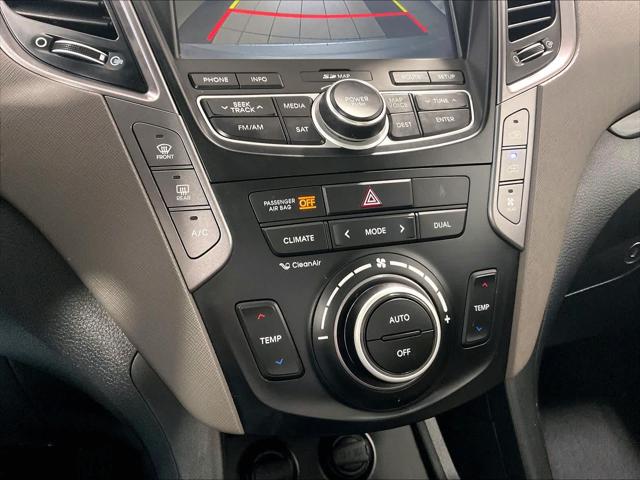 2016 Hyundai Santa Fe SE