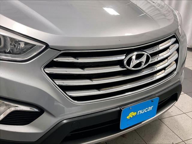 2016 Hyundai Santa Fe SE