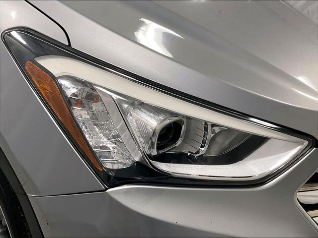 2016 Hyundai Santa Fe SE