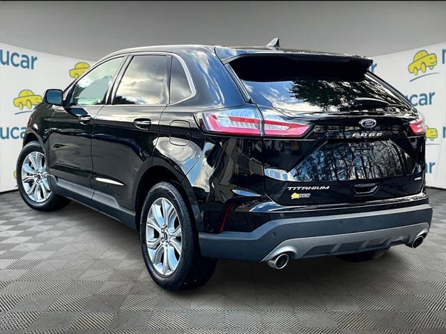 2022 Ford Edge Titanium