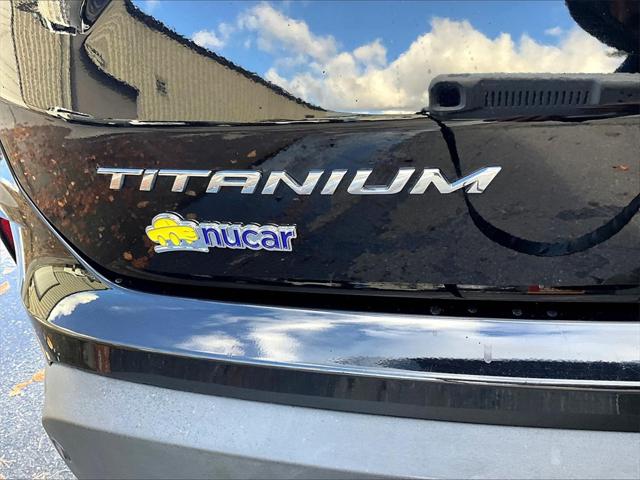 2022 Ford Edge Titanium