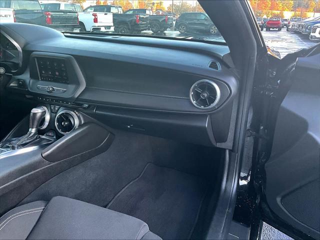 2022 Chevrolet Camaro RWD Coupe 1LT