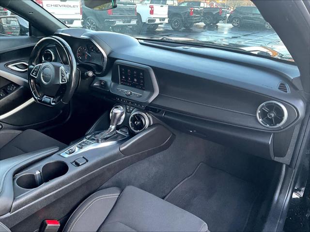 2022 Chevrolet Camaro RWD Coupe 1LT