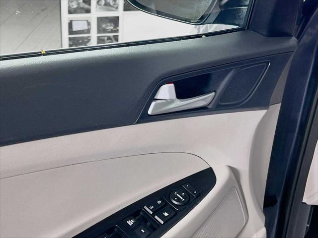 2021 Hyundai Tucson SE