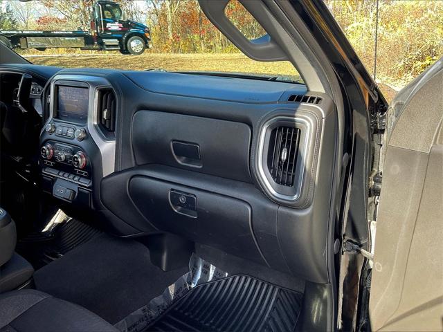 2022 GMC Sierra 1500 Limited 4WD Crew Cab Standard Box SLE