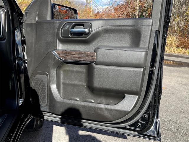 2022 GMC Sierra 1500 Limited 4WD Crew Cab Standard Box SLE