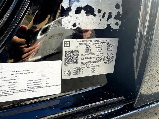 2022 GMC Sierra 1500 Limited 4WD Crew Cab Standard Box SLE