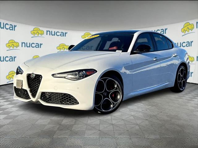 2022 Alfa Romeo Giulia Veloce AWD