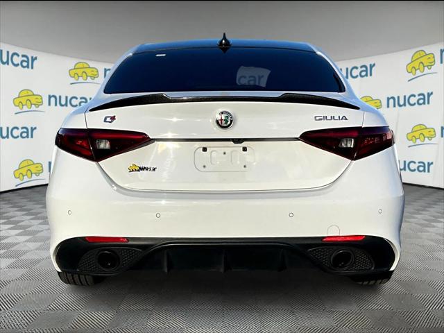 2022 Alfa Romeo Giulia Veloce AWD
