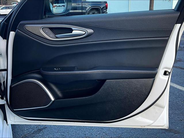 2022 Alfa Romeo Giulia Veloce AWD
