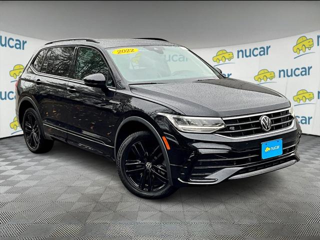 2022 Volkswagen Tiguan 2.0T SE R-Line Black for sale in Norwood, MA