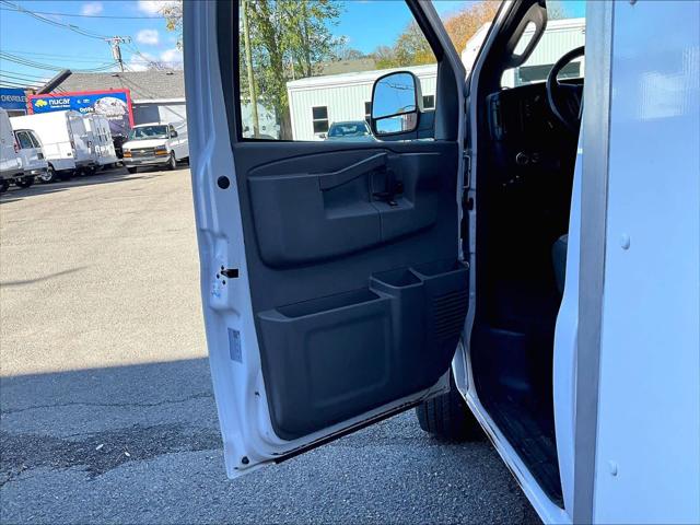 2020 Chevrolet Express Cutaway Work Van