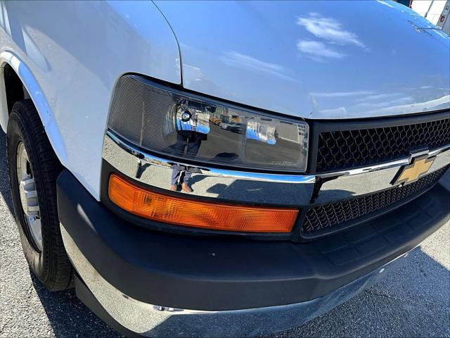 2020 Chevrolet Express Cutaway Work Van