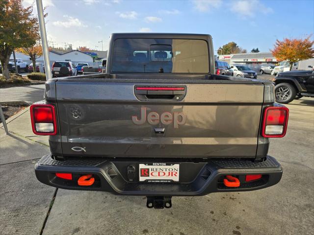 2022 Jeep Gladiator Sport