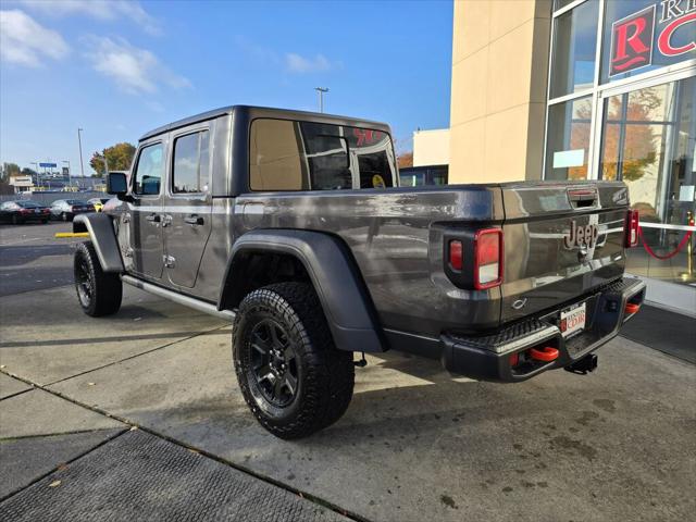2022 Jeep Gladiator Sport