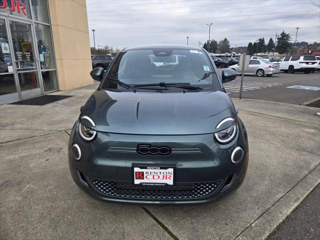 2025 Fiat FIAT 500e GIORGIO ARMANI Collectors Edition