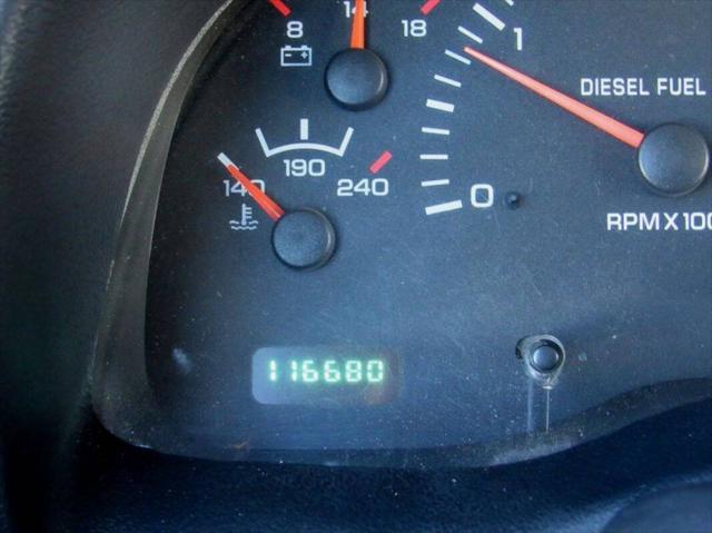 2002 Dodge Ram 2500 SLT 4wd 5 Speed manual, No dealer fees! 4wd 5 Spee