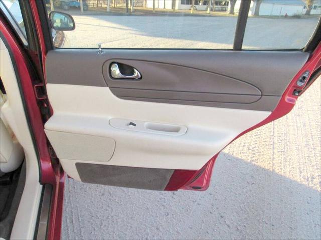 1998 Lincoln Continental Base 4dr Sedan