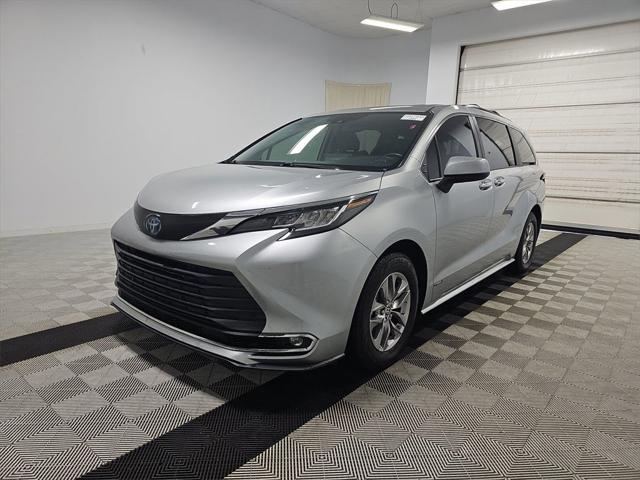 2021 Toyota Sienna XLE 2021 Toyota Sienna XLE