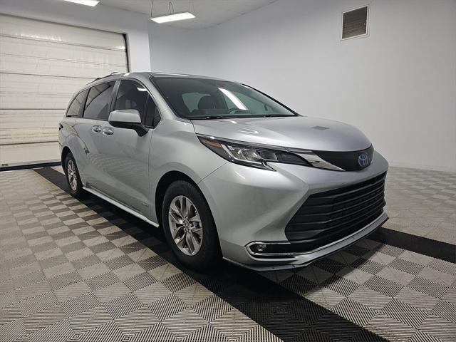 2021 Toyota Sienna XLE 2021 Toyota Sienna XLE