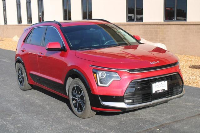 2023 Kia Niro SX 2023 Kia Niro SX