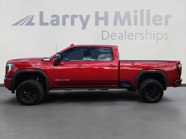 2025 GMC Sierra 2500HD 4WD Crew Cab Standard Bed AT4