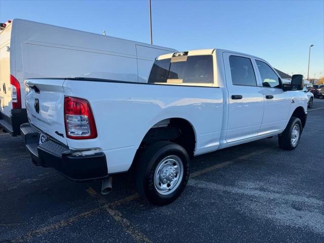 2024 RAM 2500 Tradesman Crew Cab 4x4 64 Box 2024 RAM 2500 Tradesman Crew Cab 4x4 64 Box