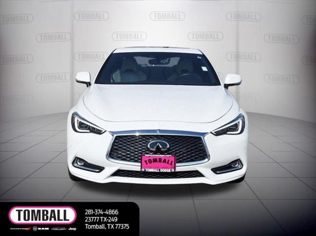 2022 INFINITI Q60 LUXE