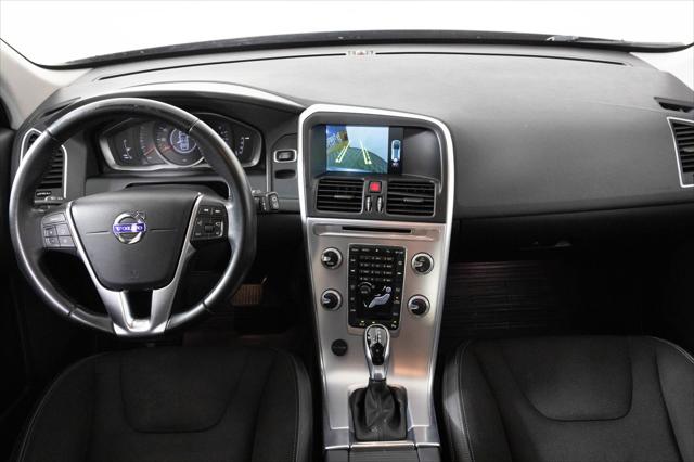 2017 Volvo XC60 T5 2017 Volvo XC60 T5